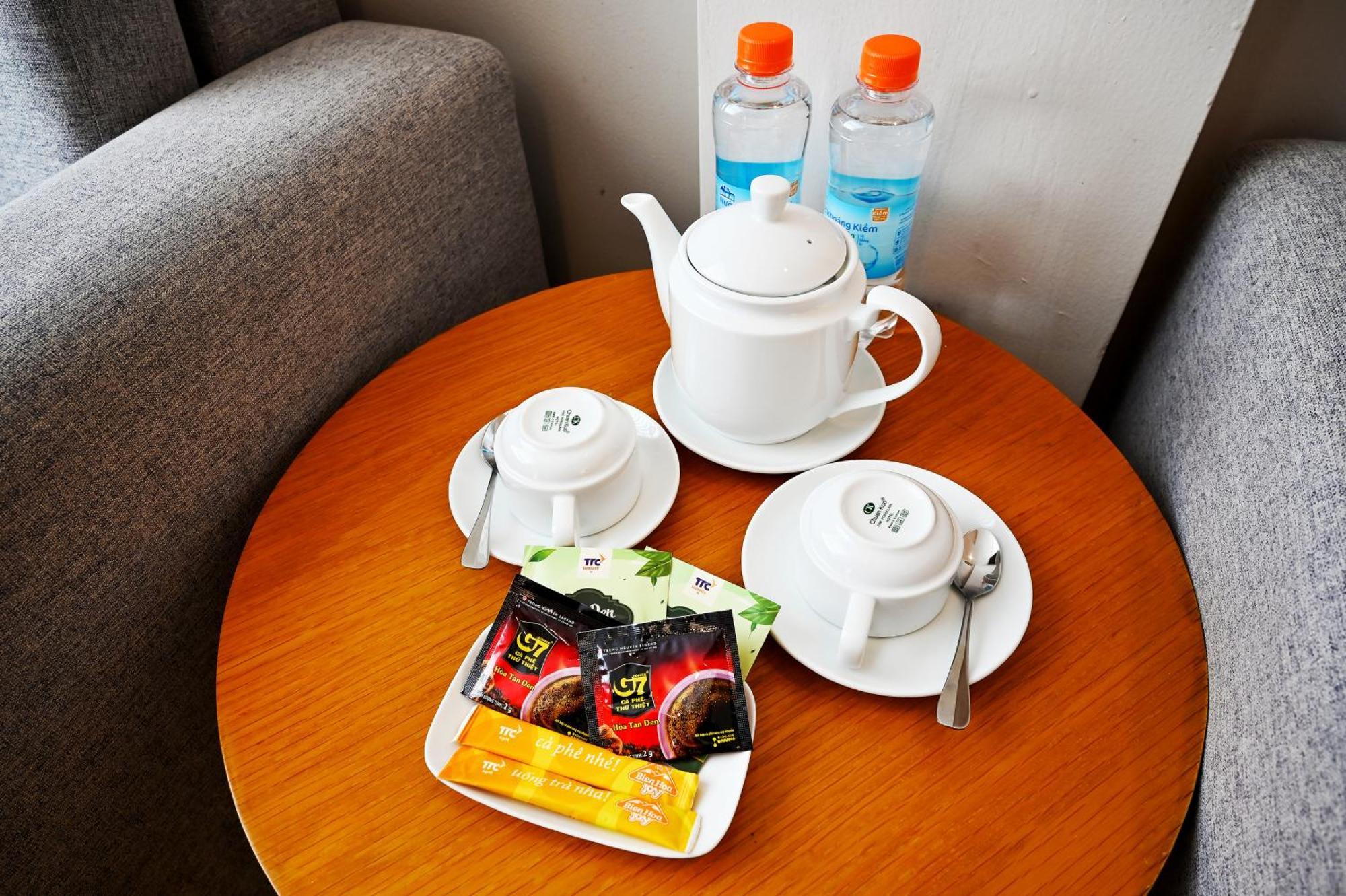 Ttc Hotel Deluxe Airport Хошимин Екстериор снимка
