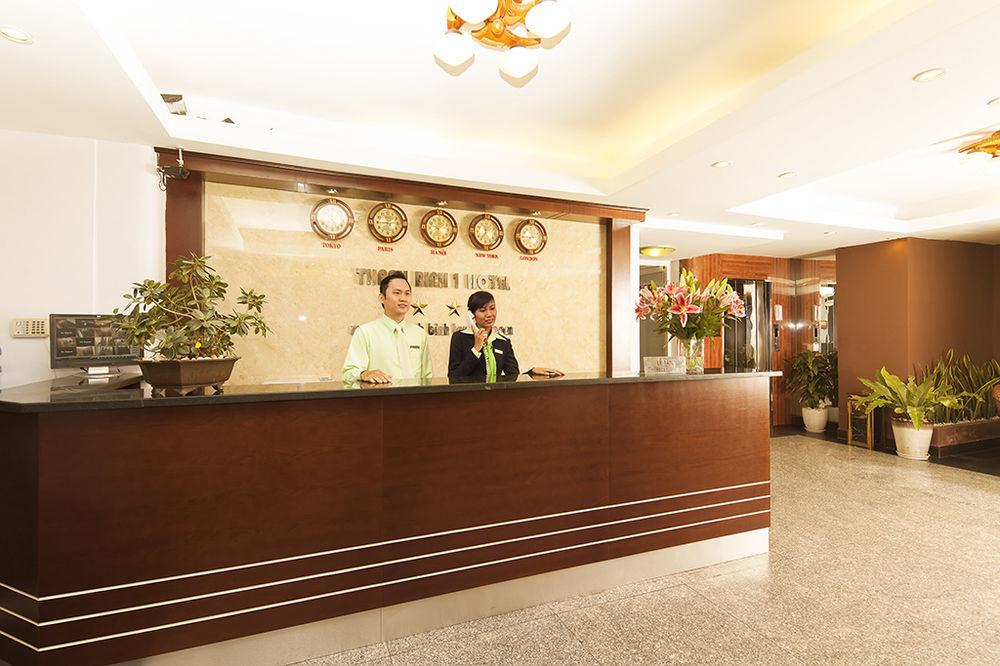 Ttc Hotel Deluxe Airport Хошимин Екстериор снимка